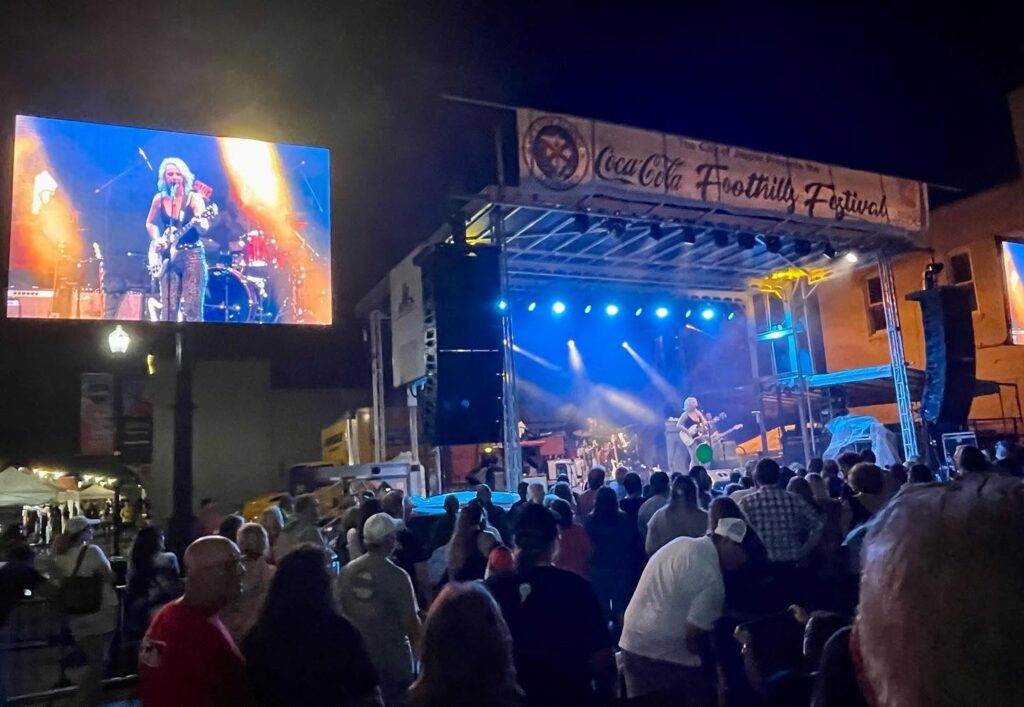 Music festival in downtown Jasper, AL, which is the home to Lemon Ridge wedding venue.